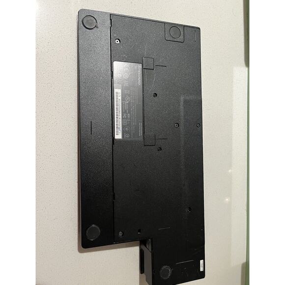 3J Lenovo ThinkPad Ultra Dock 40A2 USB 3.0 T440 X240 T540 L460 T470 T570 No key - Picture 5 of 6